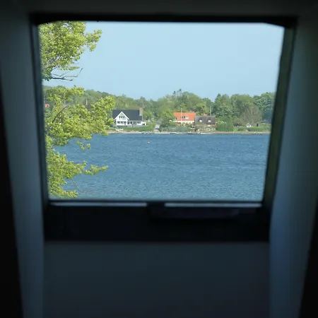 Bed & Breakfast Troense By The Sea 3*
