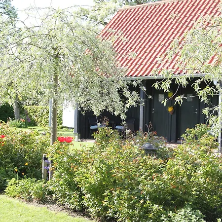 Bed & Breakfast Troense By The Sea 3*