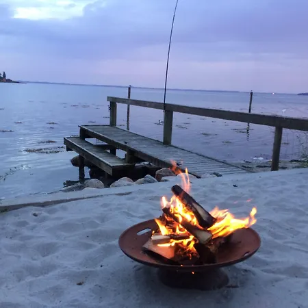 Troense By The Sea Bed & Breakfast 3*