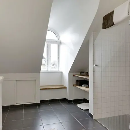 Bed & Breakfast Troense By The Sea